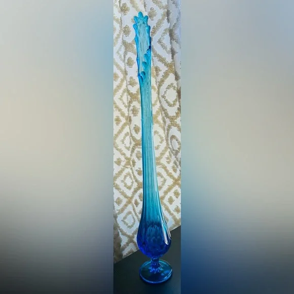 Fenton Sapphire Blue Ombré MCM Thumbprint Swung Vase - Picture 2 of 9